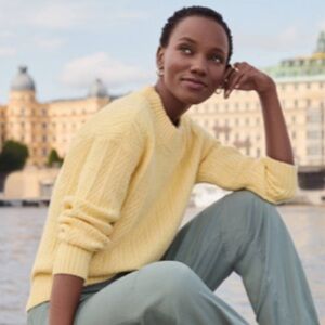 🦋 3/$15🛍️ NWOT Loft Cable Knit Sweater